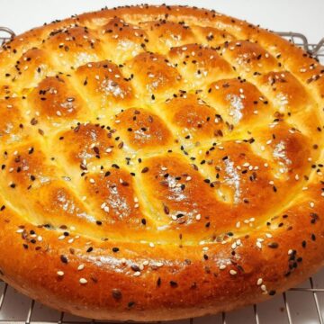 حضري العيش التركي الخفيف بنفسك ألذ خبز تقدميه على السحور