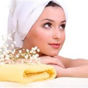 طريقة استخدام السكر والليمون لإزالة شعر الوجه والجسم كله مع تبيض فوري